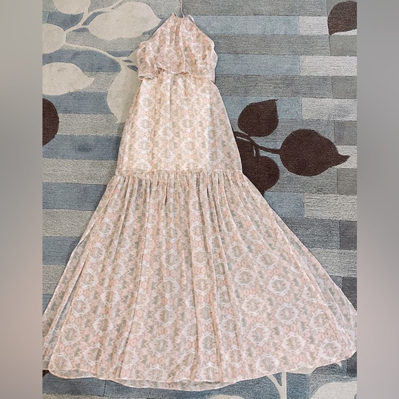 BCBGeneration Halter Chiffon Dress Back Ties at Neck Flowing Skirt w Side Slits - Picture 3 of 14